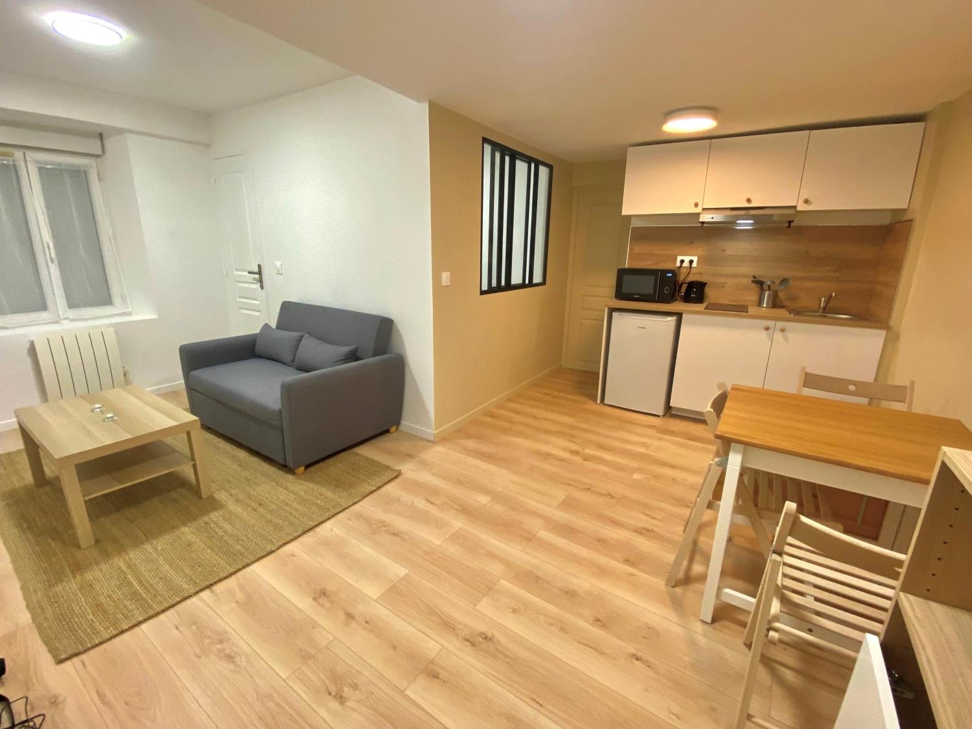 Charmant Appartement A Herblay Centre, Proche Gare, 22 Min De Paris St Lazare エクステリア 写真